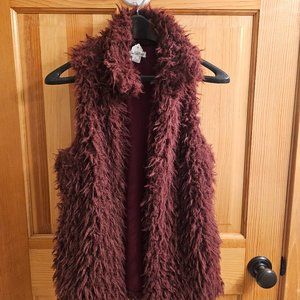 Ophelia Roe Burgundy Vest size M $12